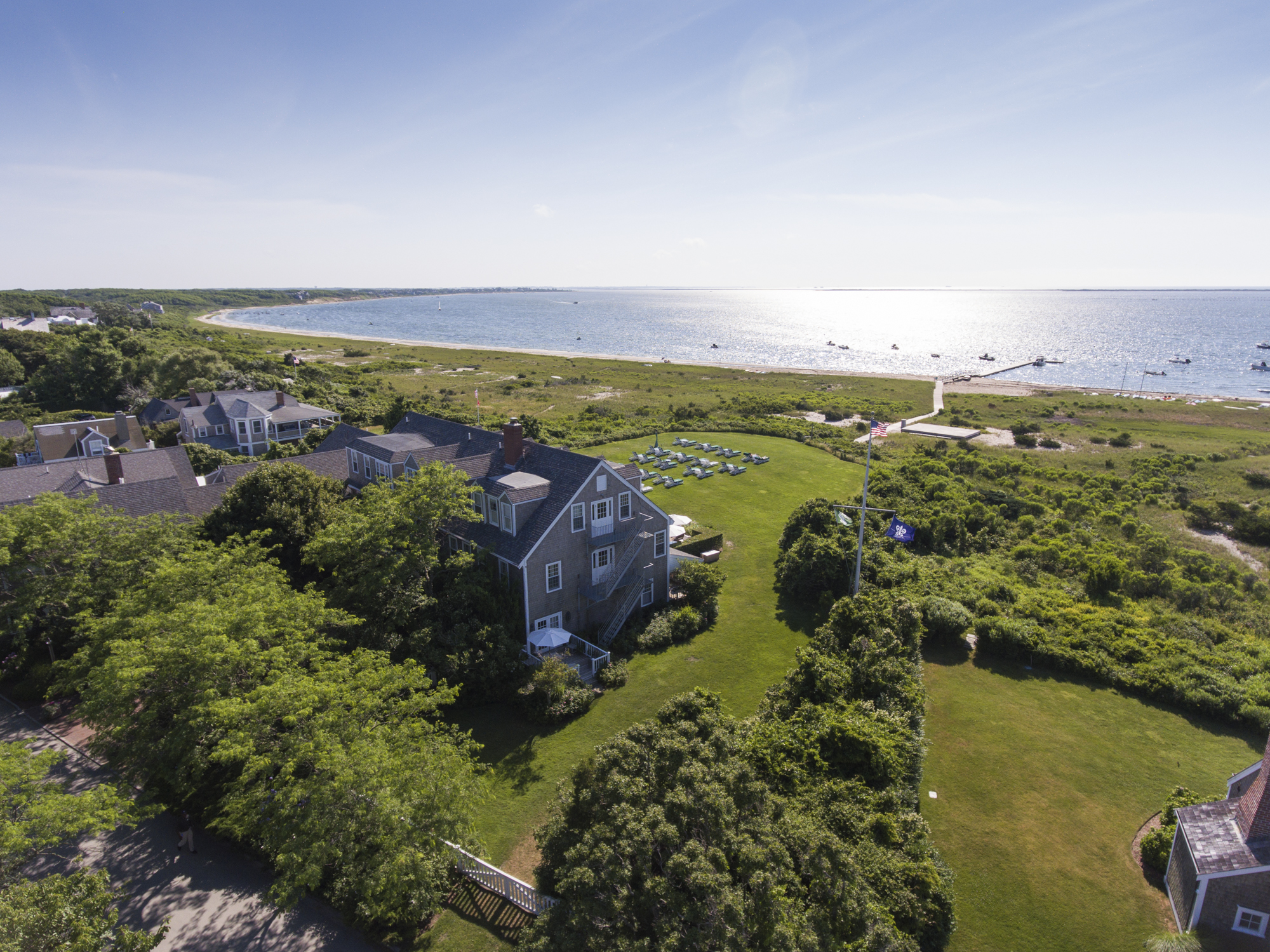 anchorage-house-at-the-wauwinet-is-the-perfect-place-to-stay-on-nantucket